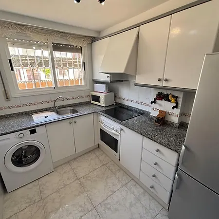Talima Marinas 1-serviden Apartamento Dénia