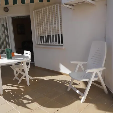 Talima Marinas 1-serviden Apartment *